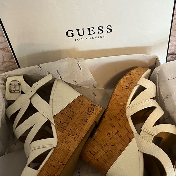 Guess Wedges. Brand New with Box - Picture 2 of 4